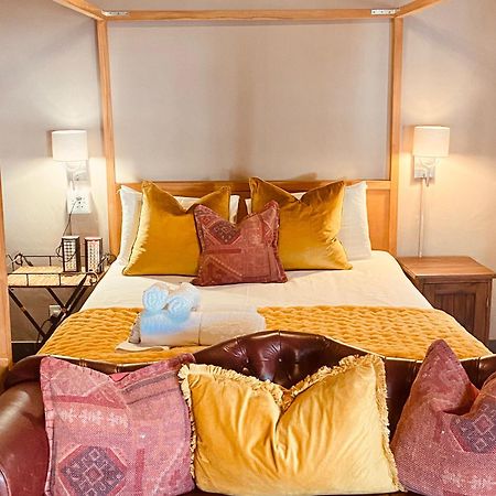 Boord Guest House สเตลเลนบอช ภายนอก รูปภาพ