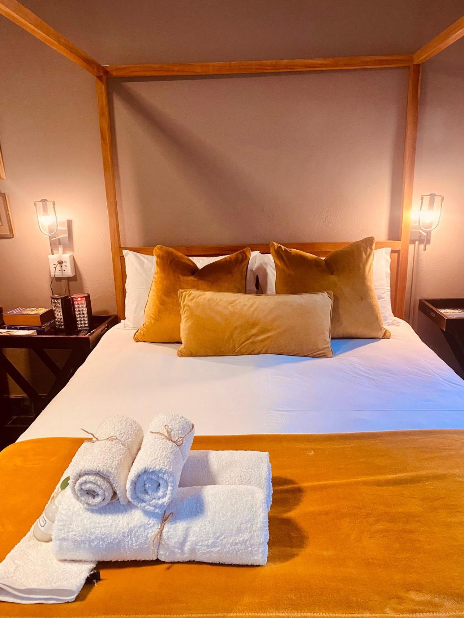 Boord Guest House สเตลเลนบอช ภายนอก รูปภาพ