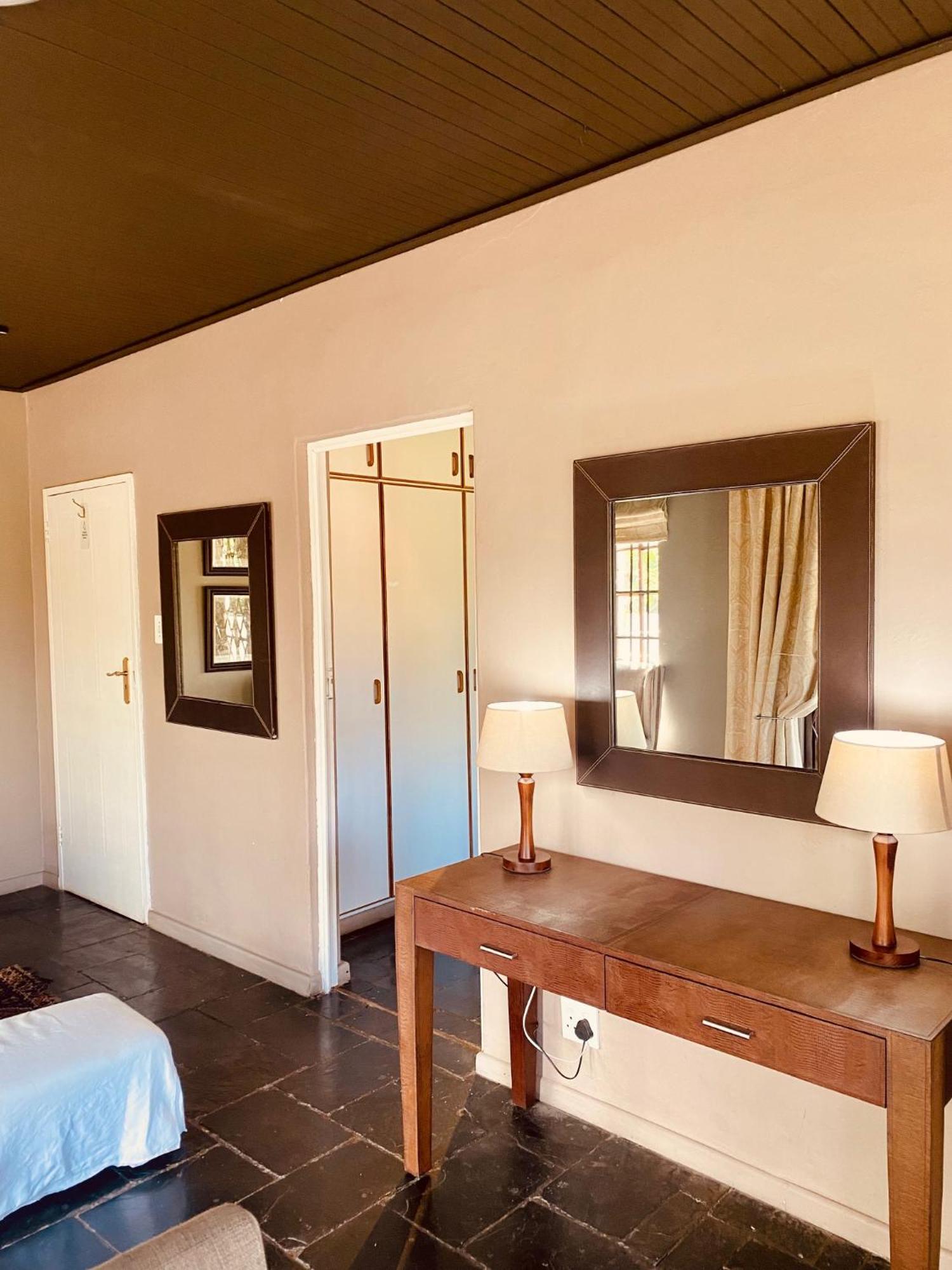 Boord Guest House สเตลเลนบอช ห้อง รูปภาพ